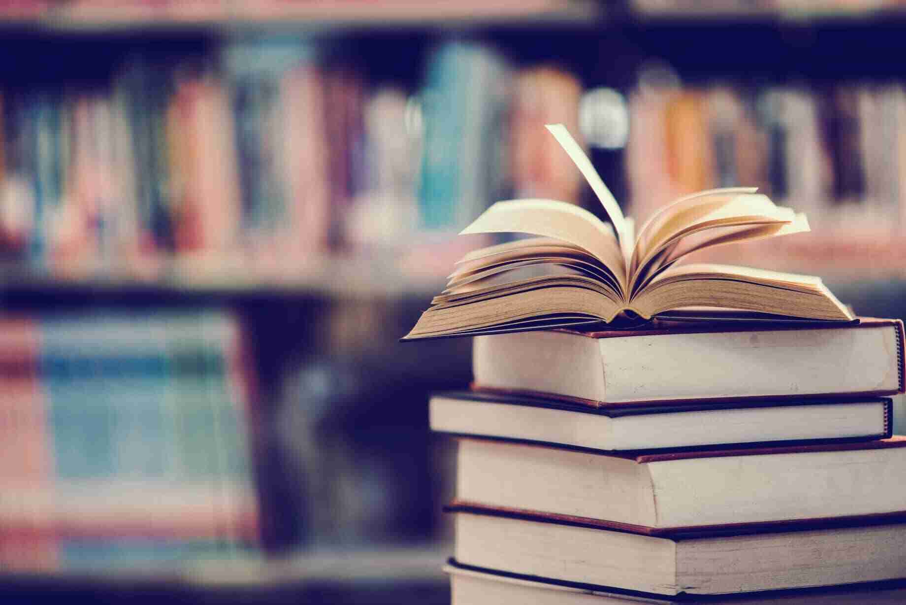 Créer une maison d'édition : Démarches et conseils (2025)