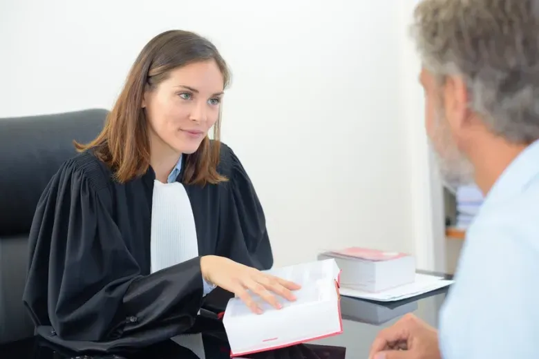 expert-comptable-avocat.jpg