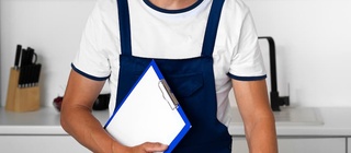 Comment créer une entreprise de plomberie Guide