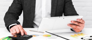 devenir-controleur-impots-fiche-metier